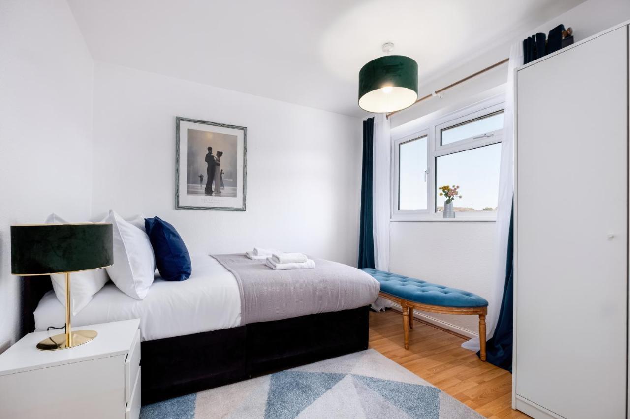 4 Bedroom House With Parking & Garden By Cherry Short Let's & Services Apartemen Cambridge (Cambridgeshire)